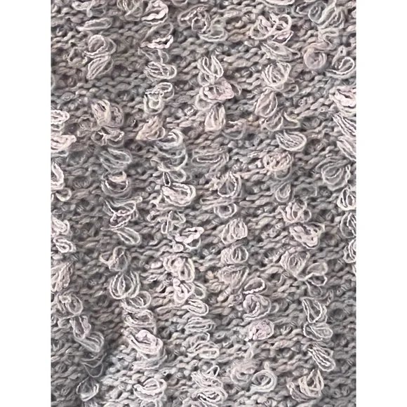 HYFVE Beautiful lilac spring sweater S M L - Picture 4 of 6